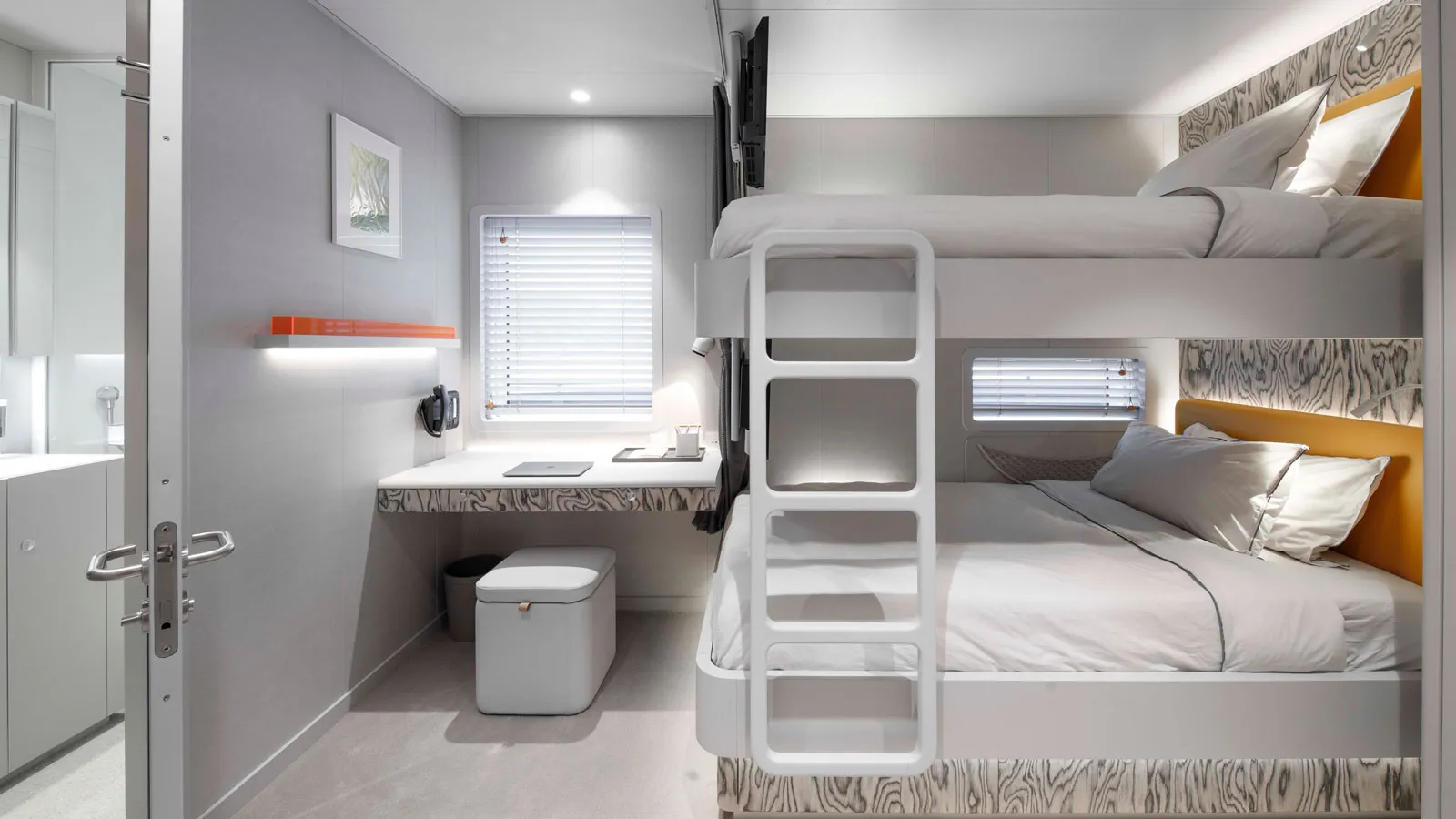 sieu du thuyen anh 12