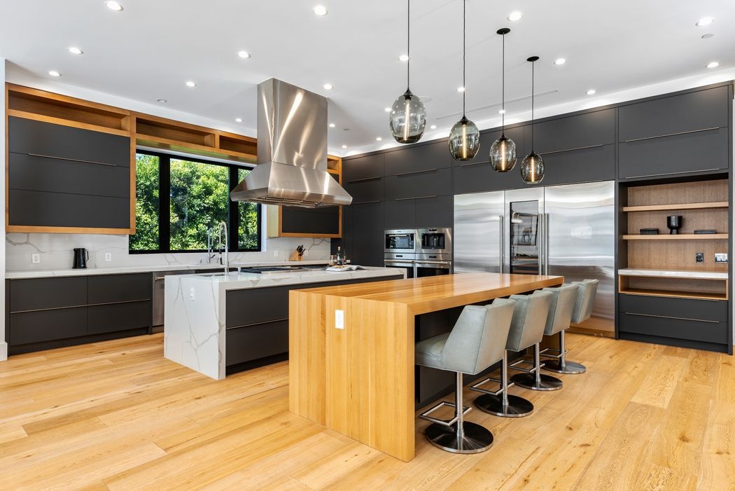 bat dong san noi tieng anh 5