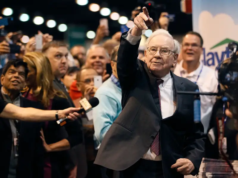 Nhung du doan co do chinh xac den kho tin cua ty phu Warren Buffett hinh anh