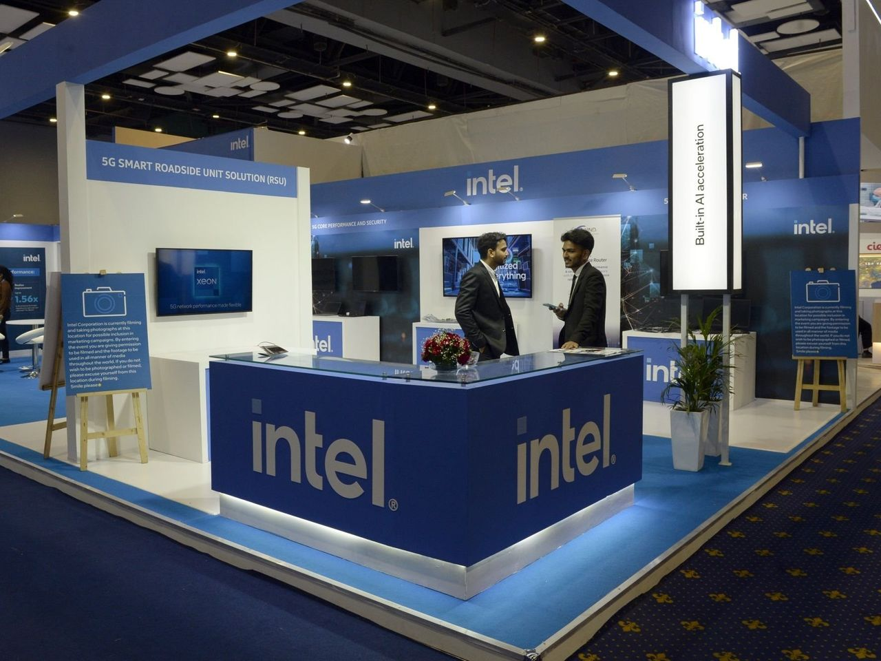 Intel bao lo anh 2