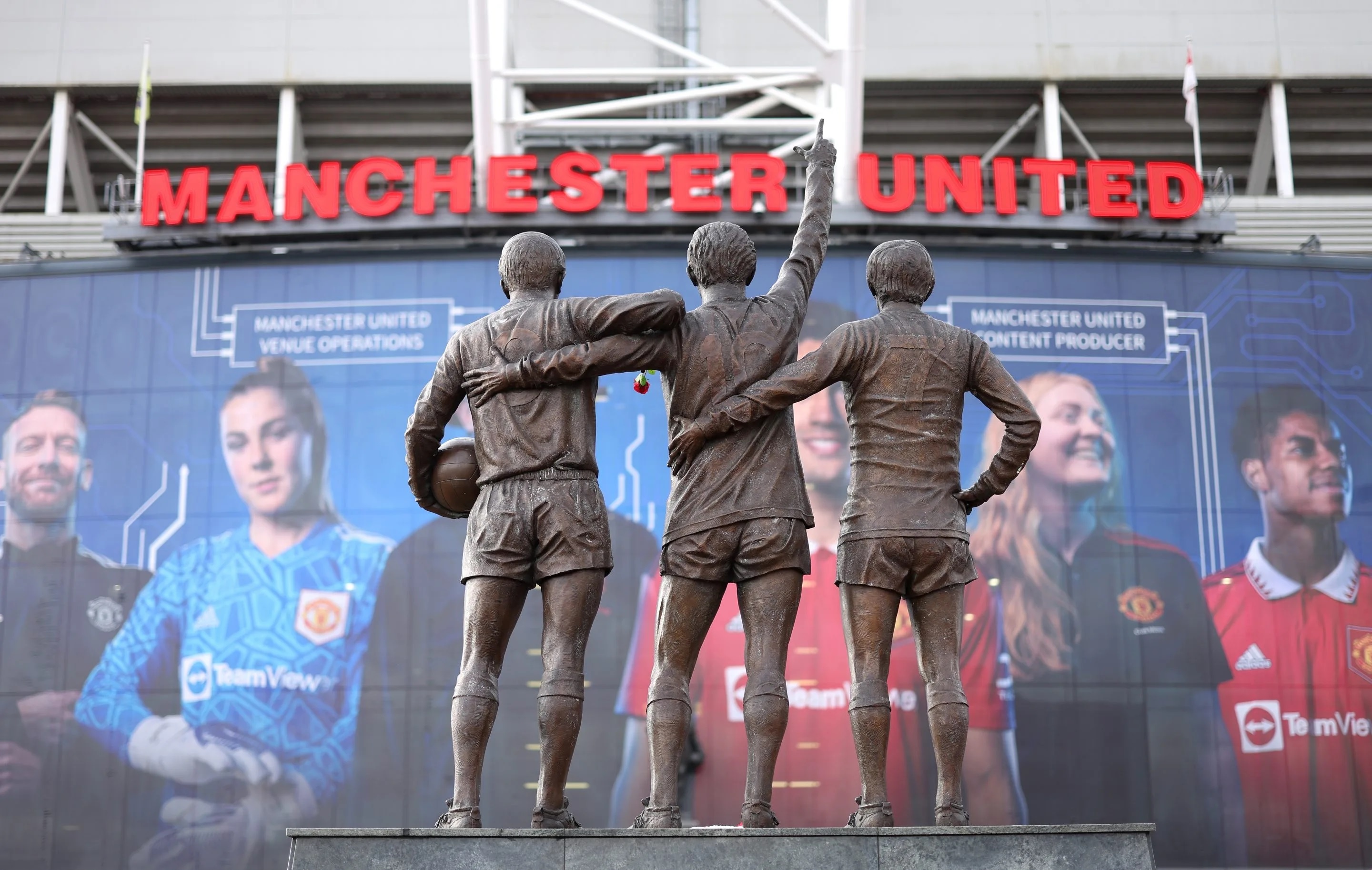 thuong vu Manchester United anh 2