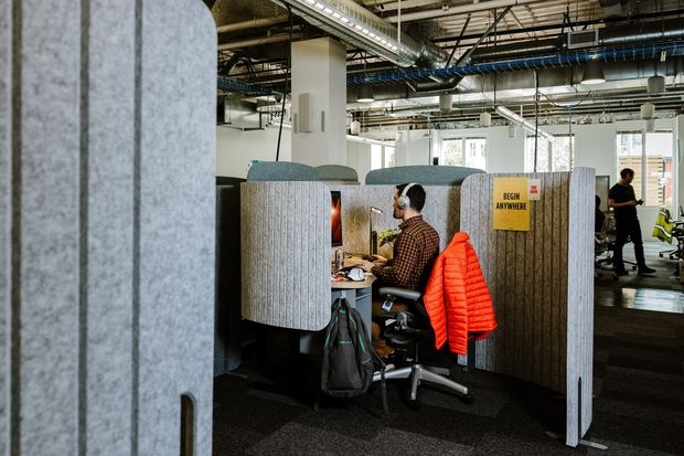 Cach cac cong ty My 'ngam sa thai hang loat' hinh anh