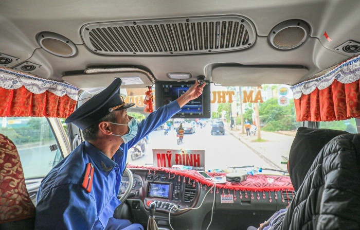 Ha Noi phat hien xe hop dong vi pham toc do hon 2.000 lan/thang hinh anh