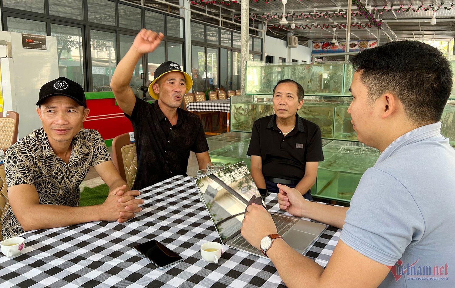 cuu nguoi tren bien anh 1