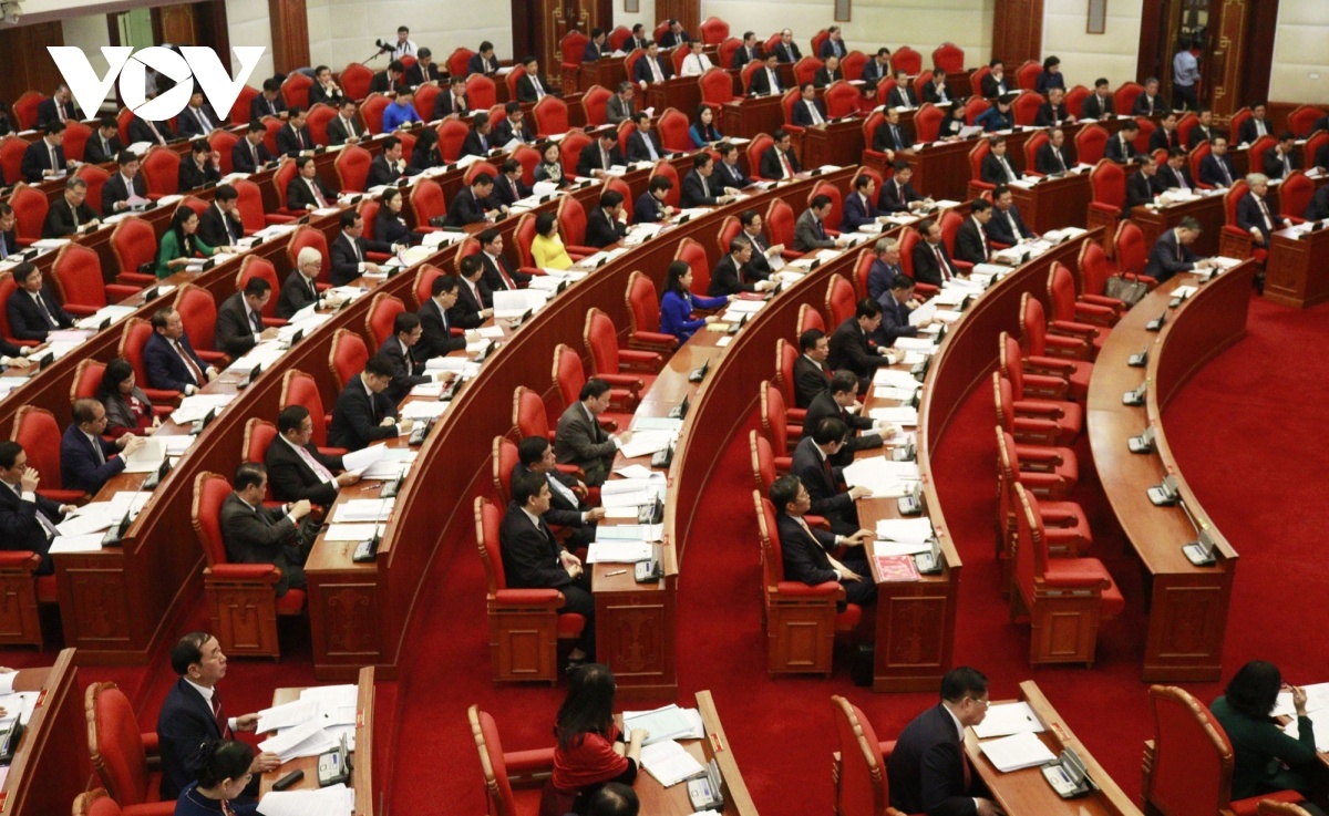 Hoi nghi trung uong 7 anh 12