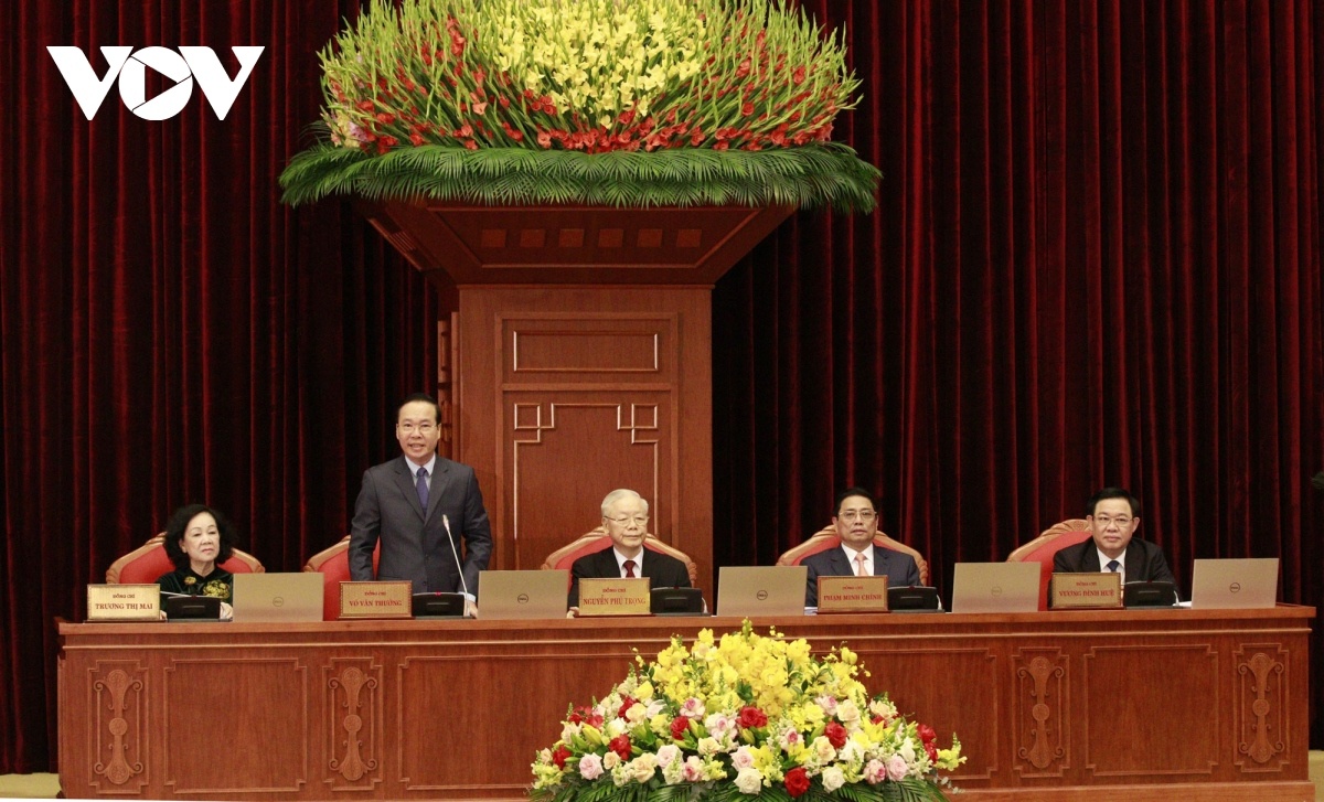 Hoi nghi trung uong 7 anh 6