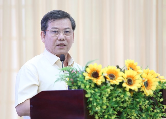 Vien truong Vien KSND 'giat minh' voi nghe si quang cao sai su that hinh anh