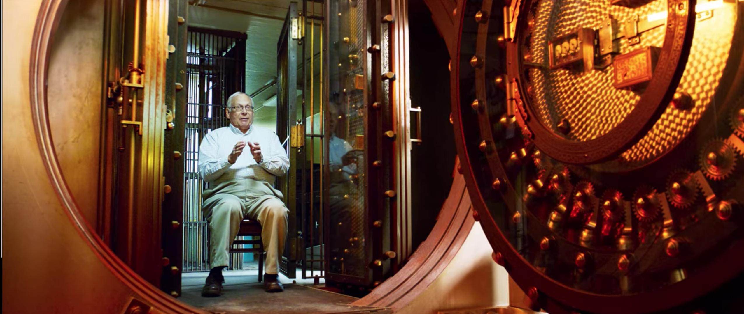 cuong buc,  Netflix,  da nhan cach anh 5