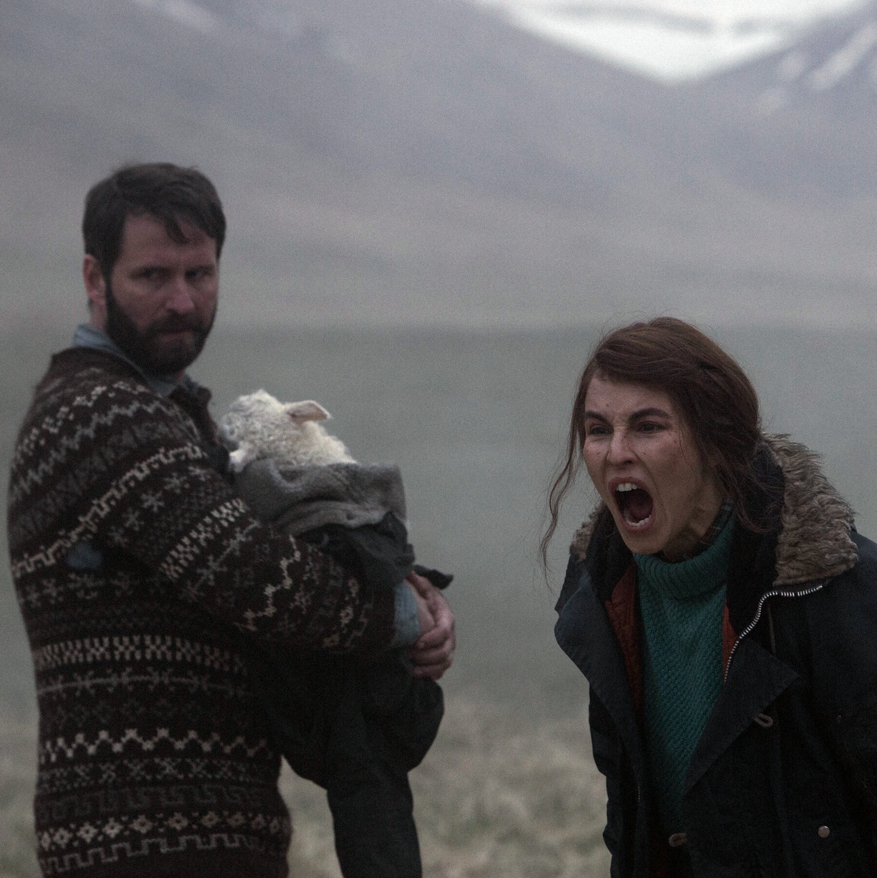 Lamb,  A24,  kinh di anh 2