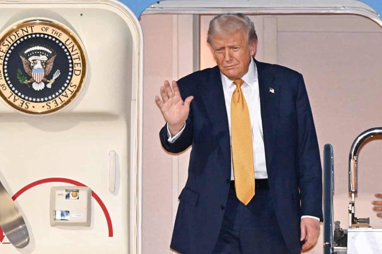 Tong thong Trump noi ve nhiem ky 3 hinh anh