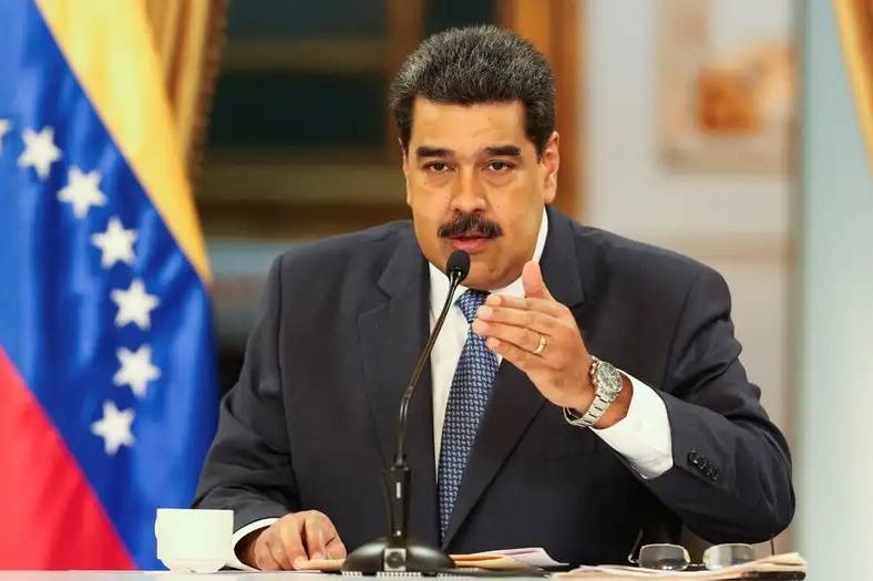 Venezuela trien khai 5.000 ten lua hinh anh