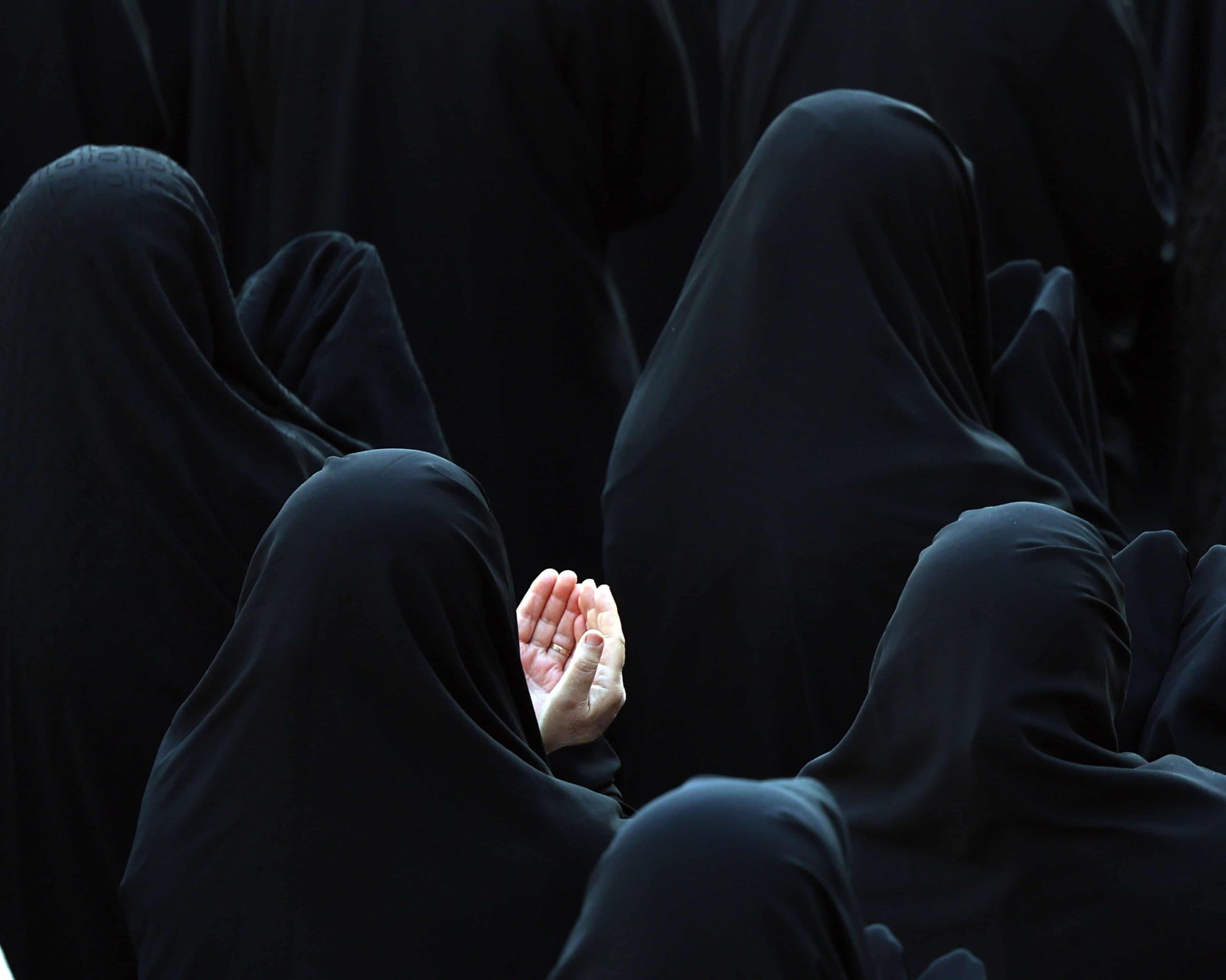 Iran gieo may tao mua hinh anh