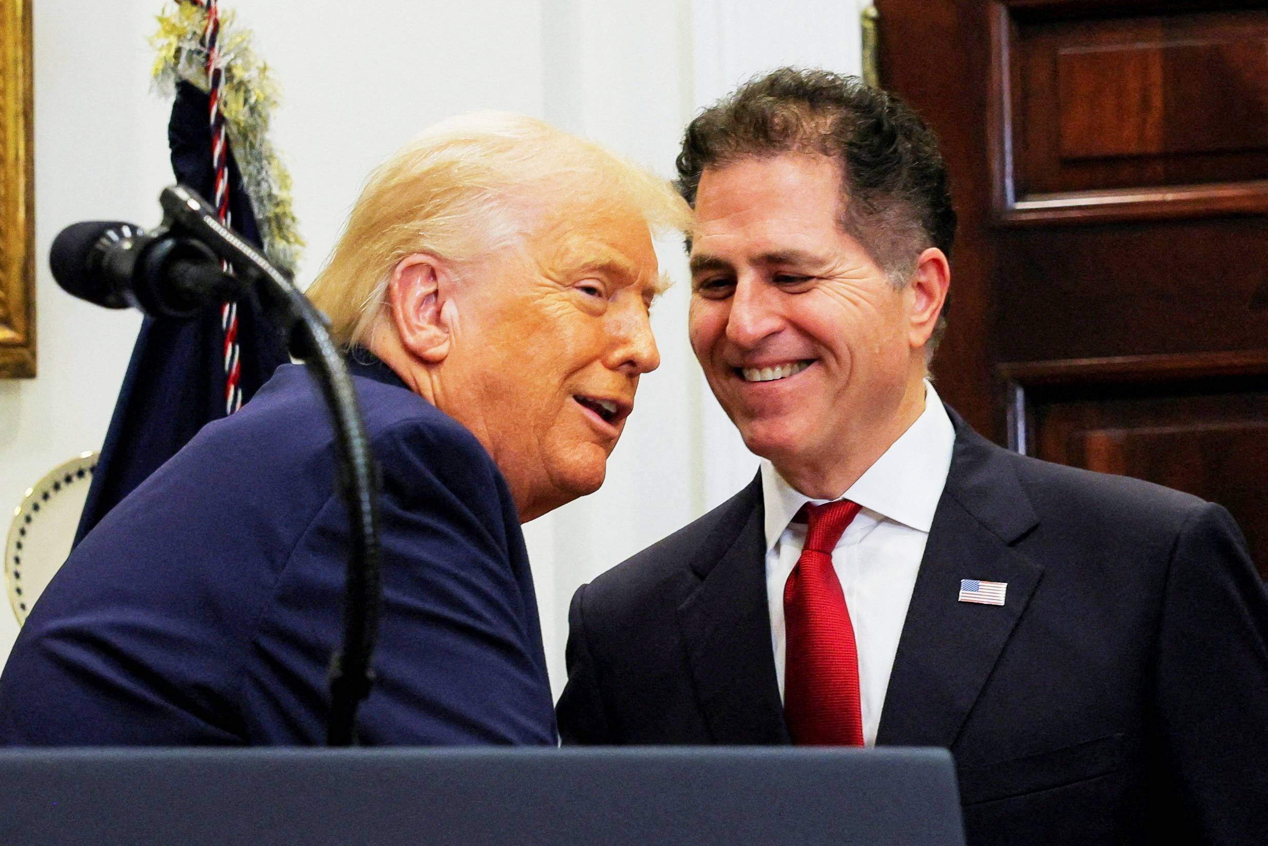 'Tai khoan Trump' nhan 6,25 ty USD tu vo chong ty phu Dell hinh anh