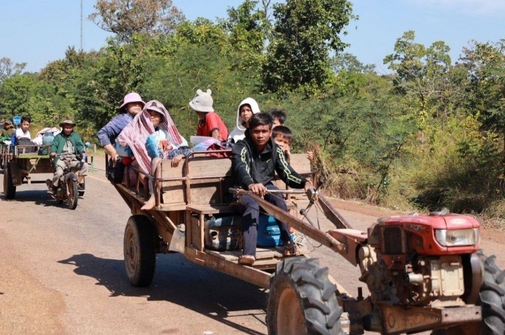 8.000 gia dinh so tan vi xung dot Campuchia-Thai Lan tai bung phat hinh anh