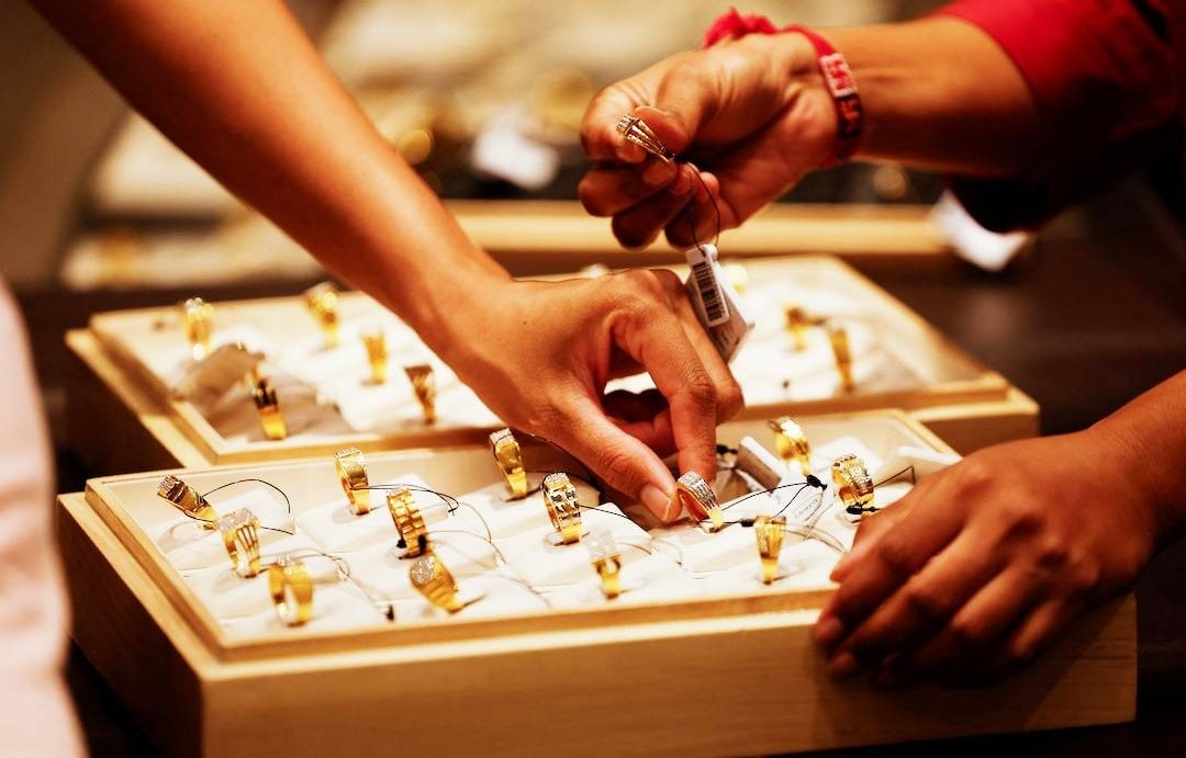 Vang truyen thong phuc hung manh me hinh anh