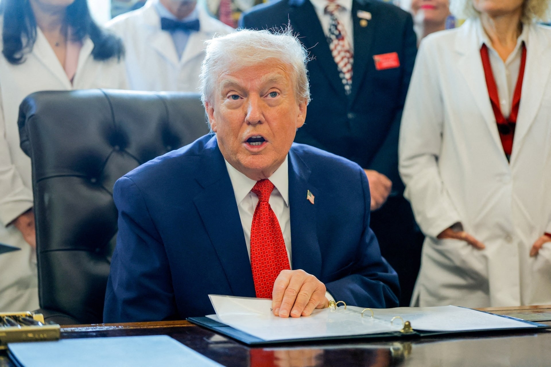 My bat dau ke hoach mua Greenland, khong loai tru trien khai quan su hinh anh