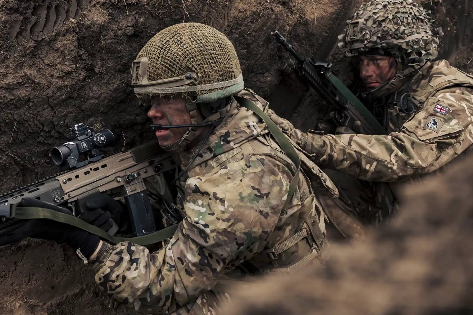 Thong diep cua chau Au khi tap tran khong co My hinh anh