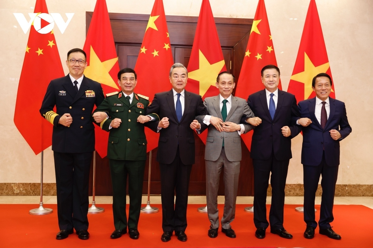 Doi thoai 3+3: Bo truong Ngoai giao, Quoc phong, Cong an Viet - Trung hinh anh