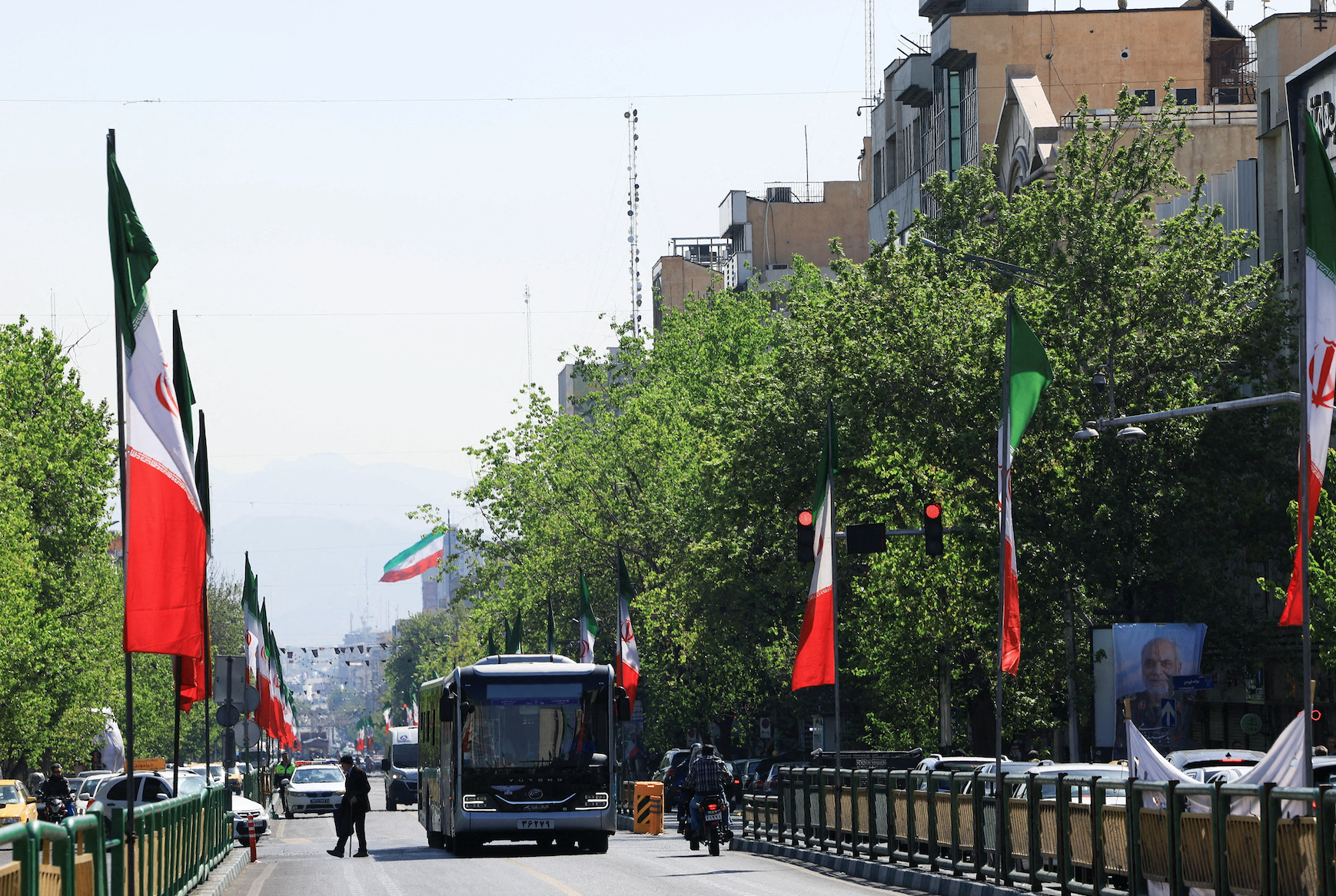 My va Iran dat muc tieu dat duoc ban ghi nho hinh anh