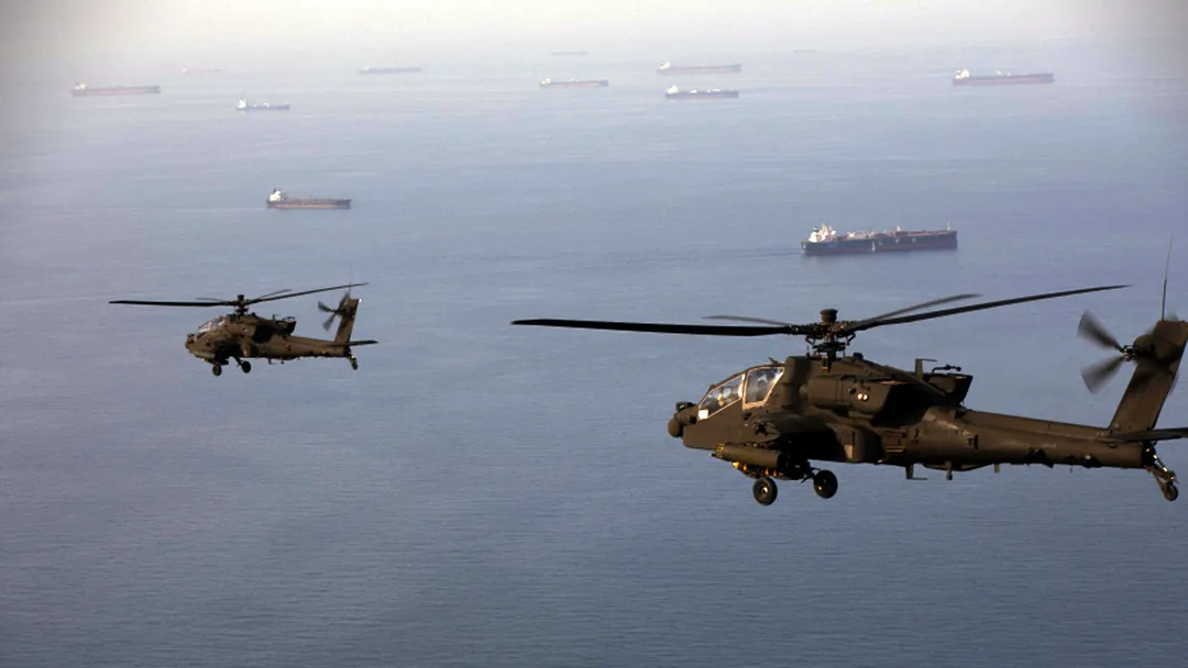 Luc luong My do bo len tau lien quan den Iran hinh anh