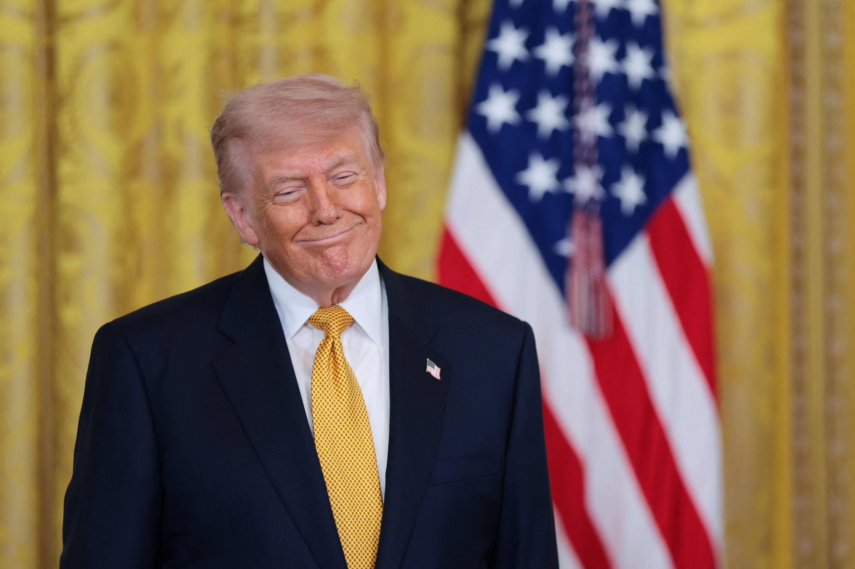 Chien su Iran thay doi, vi sao phat ngon cua ong Trump khong doi? hinh anh