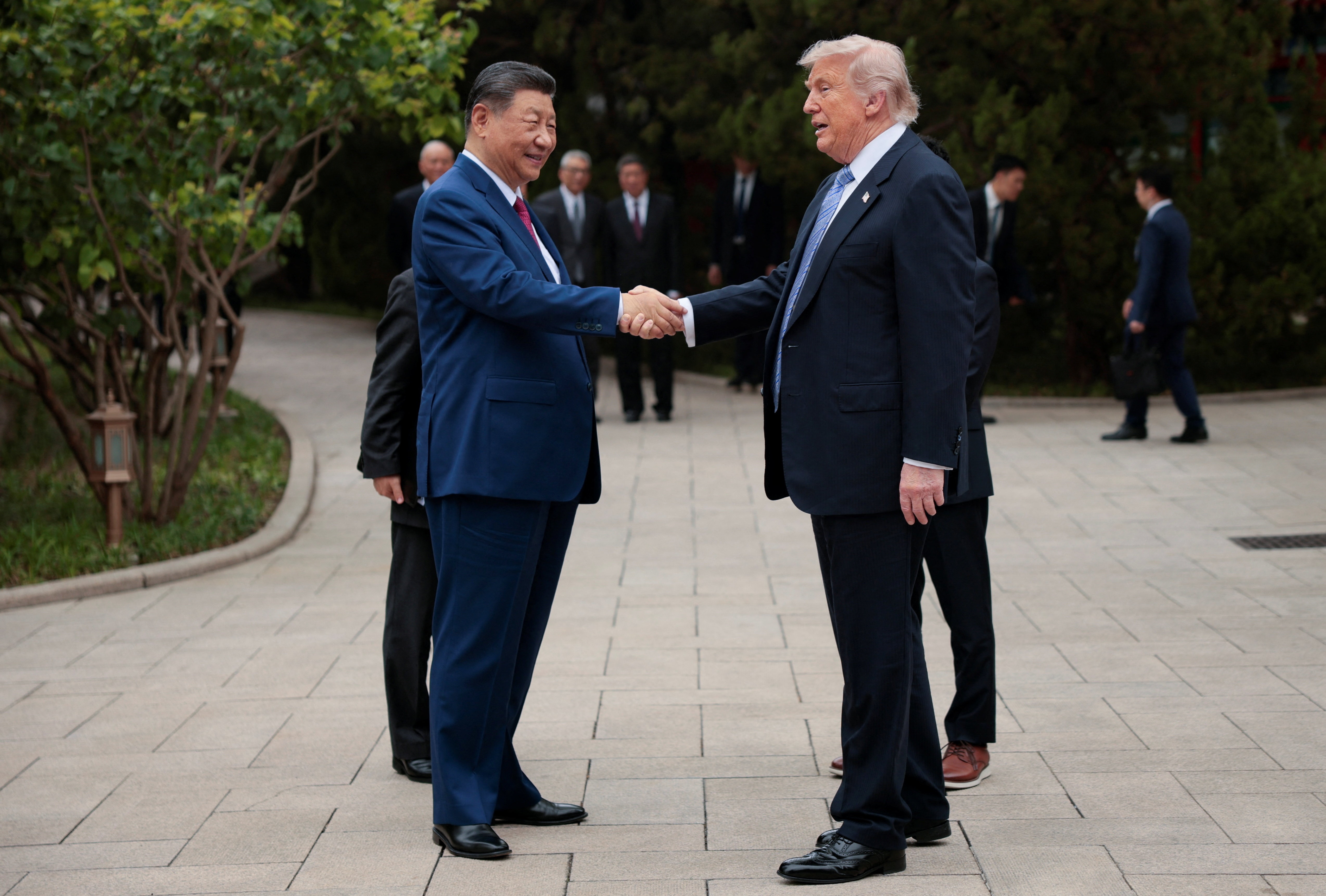 Trump anh 9
