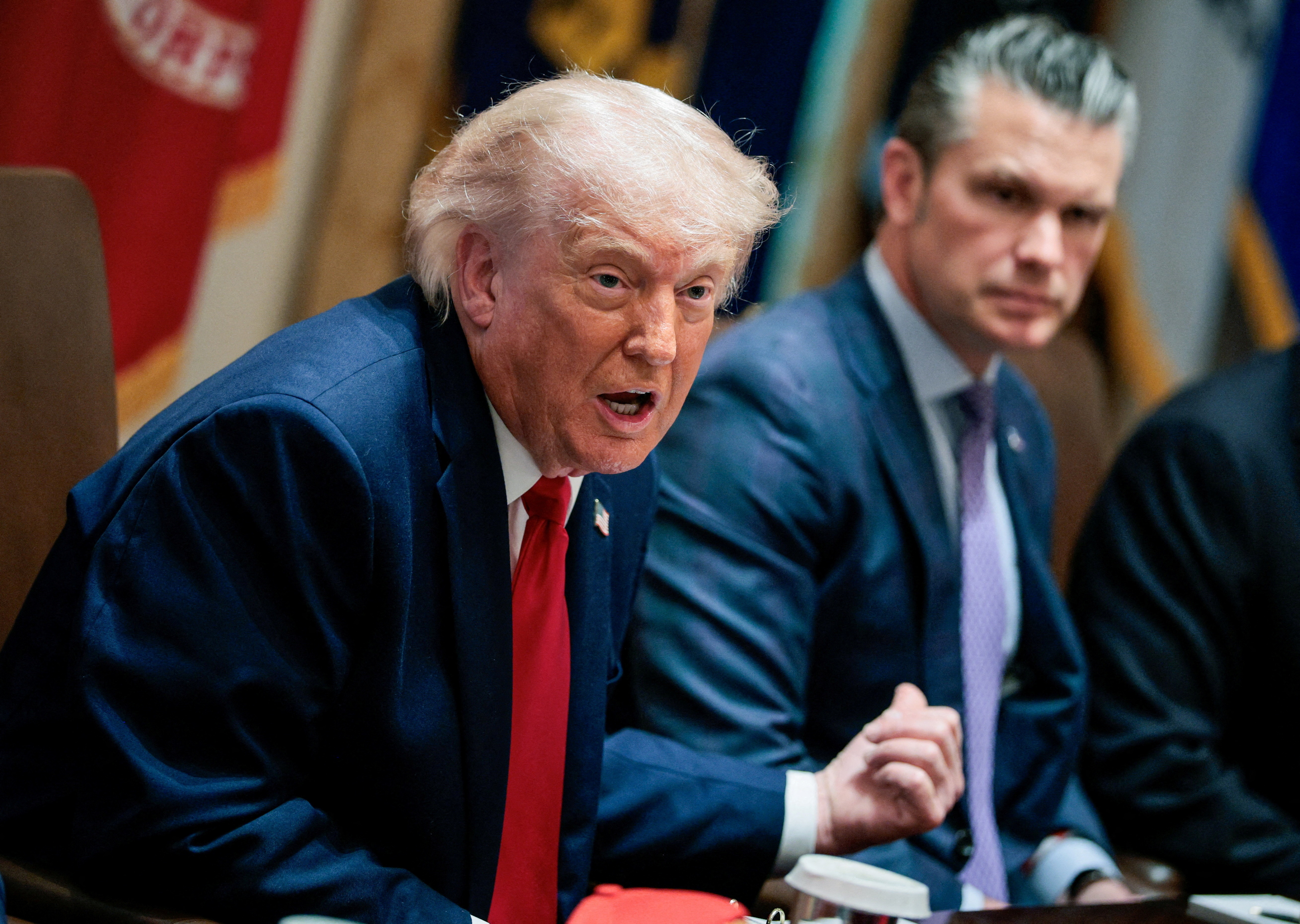 3 van de cua TT Trump trong no luc ket thuc chien su Iran hinh anh