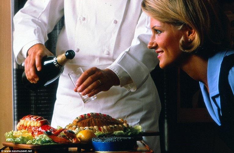 Thực đơn trên máy bay ảnh 17 Thuc don tren may bay anh 17