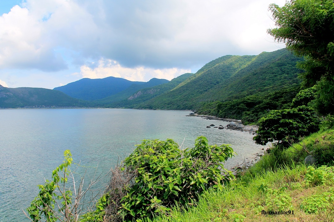 Ve binh yen o 'dia nguc tran gian' Con Dao hinh anh