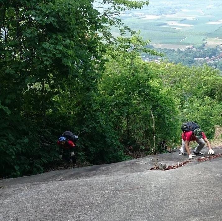 Phuot nui Ba Den anh 5