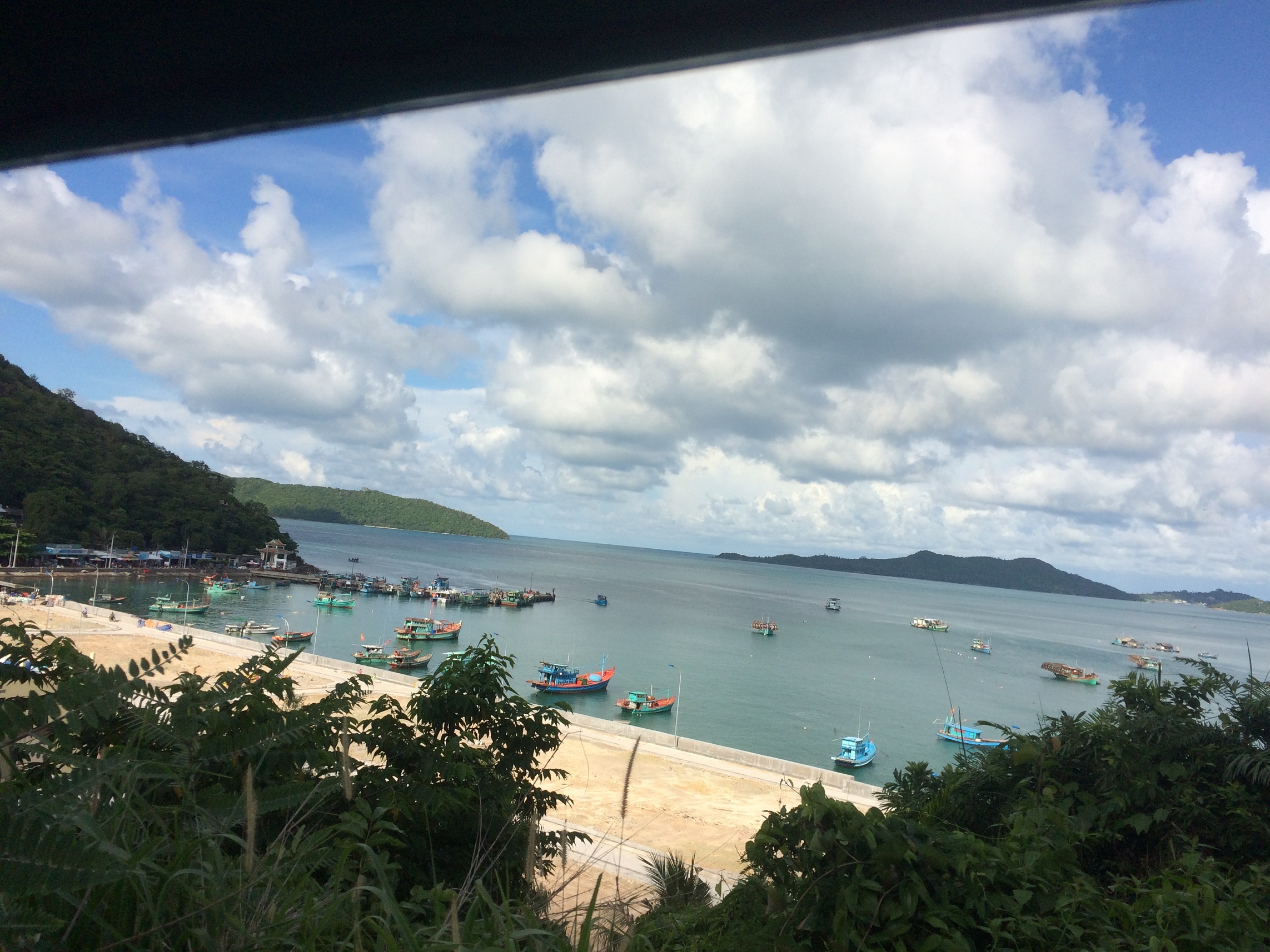 Du lich quan dao Nam Du anh 3