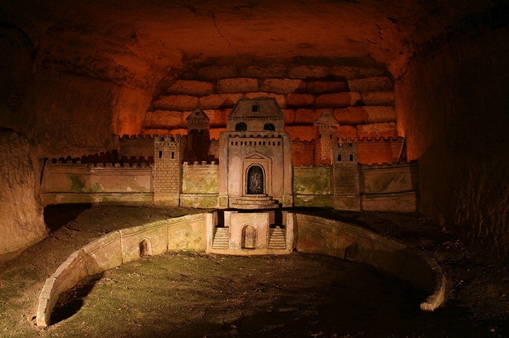 Cong trinh ngam chua day dau lau anh 10