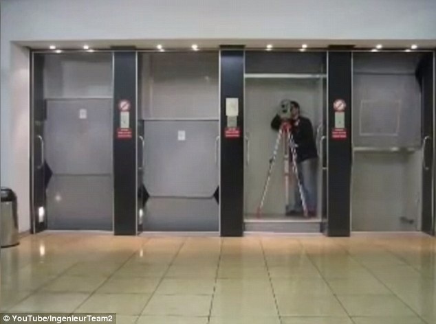 Paternoster - thang may co chay khong ngung nghi hinh anh