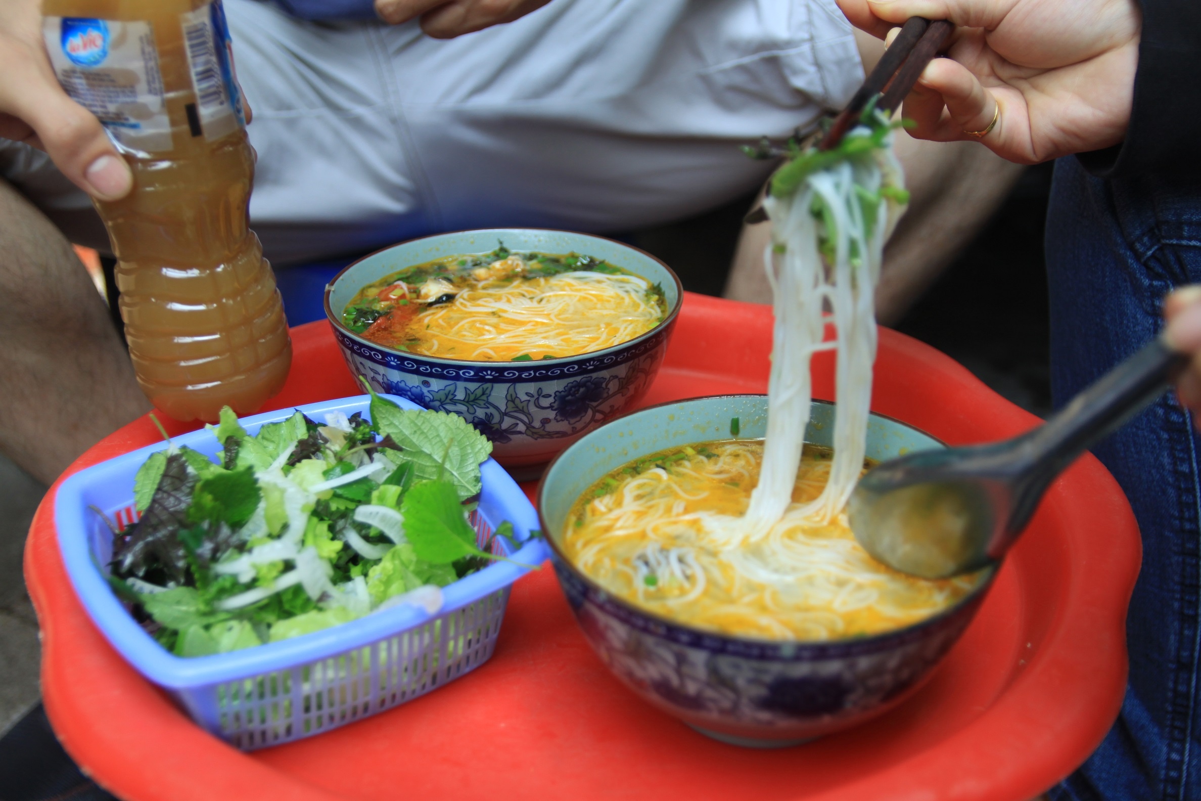 Quan bun oc via he Ha Noi anh 13