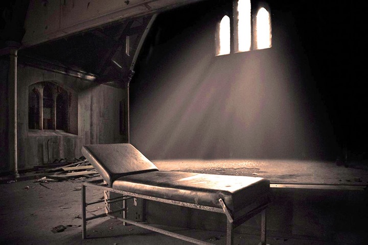 Bệnh viện bỏ hoang ở Anh ảnh 1 Benh vien bo hoang o Anh anh 1