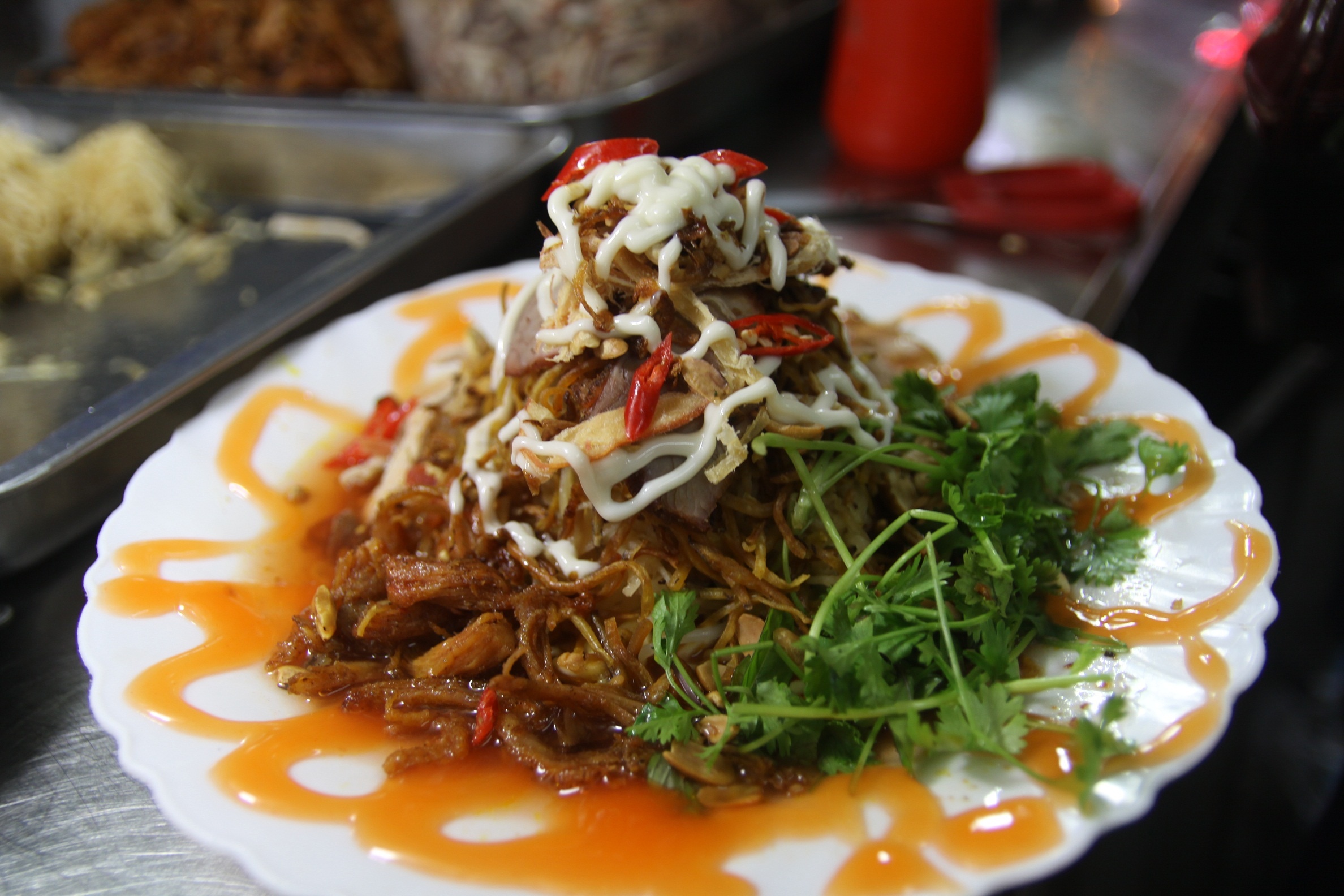 Quan pho tron chua ngot la mieng o Ha Noi hinh anh