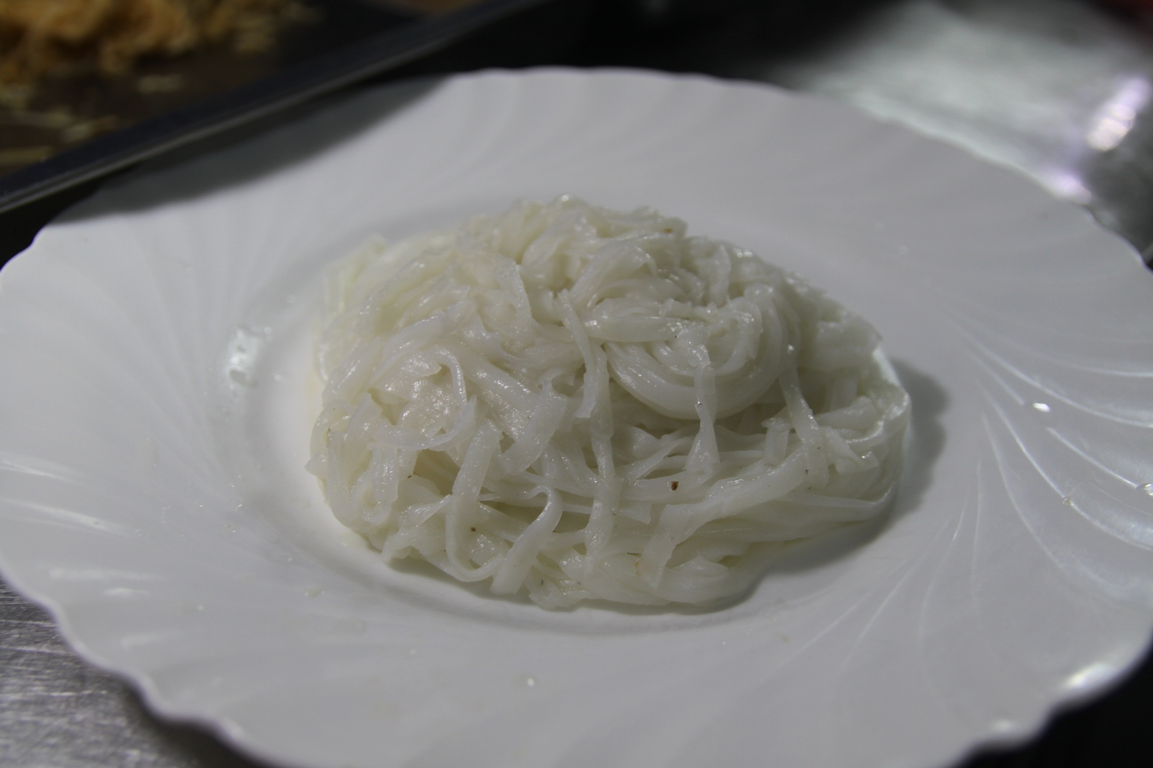 Pho tron chua ngot tai Ha Noi anh 3