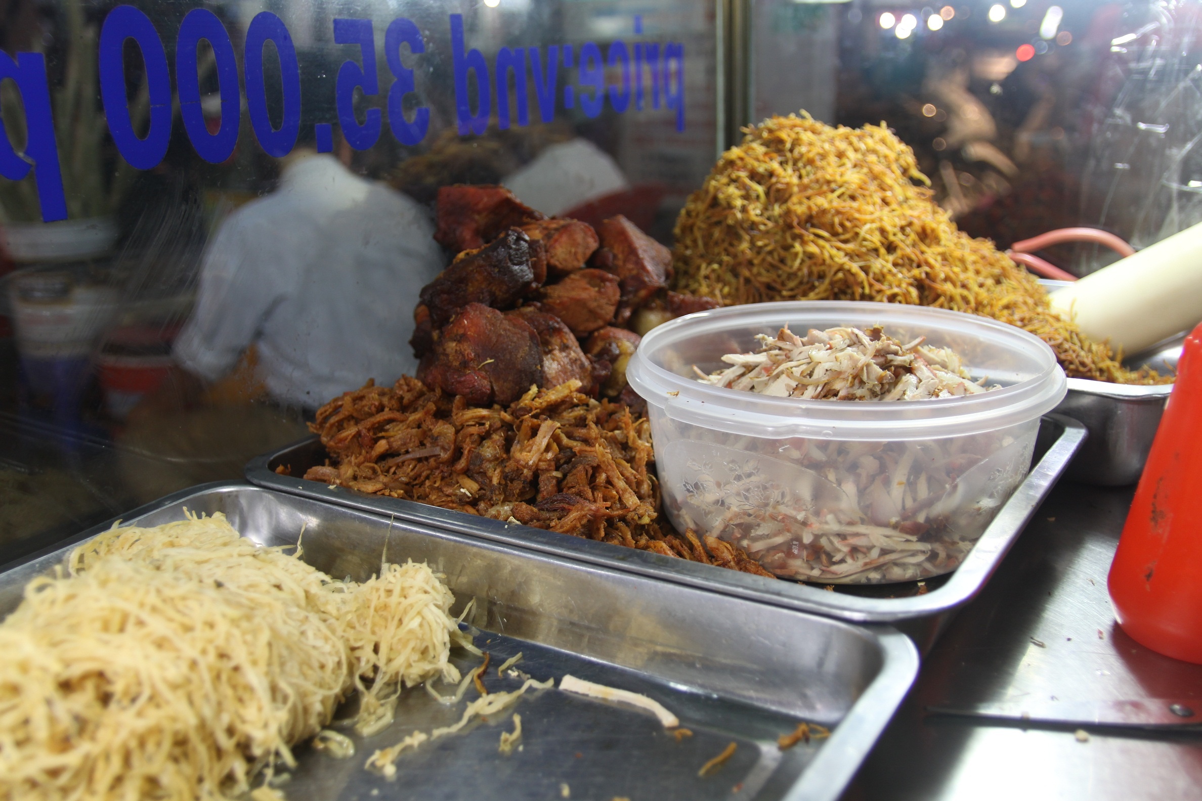 Pho tron chua ngot tai Ha Noi anh 6