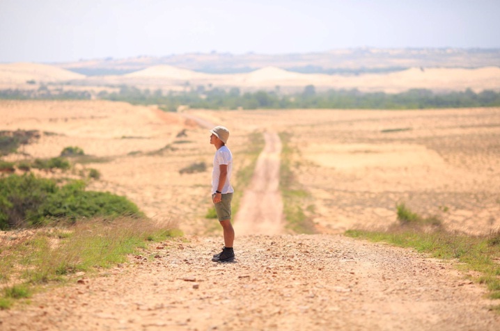 Ve mien cat trang don nang bien o Mui Yen, Binh Thuan hinh anh