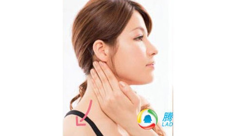 Hach sau tai co phai lao so nhiem? hinh anh