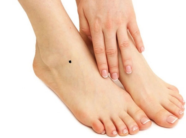 Thuoc tri nuoc an chan hinh anh