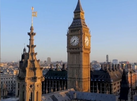 Thap dong ho Big Ben o London sap 'bien mat' hinh anh