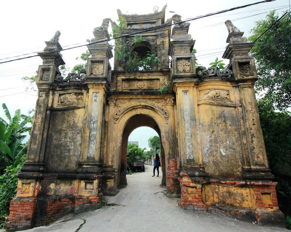 Ngoi lang 500 tuoi o Ha Noi hinh anh