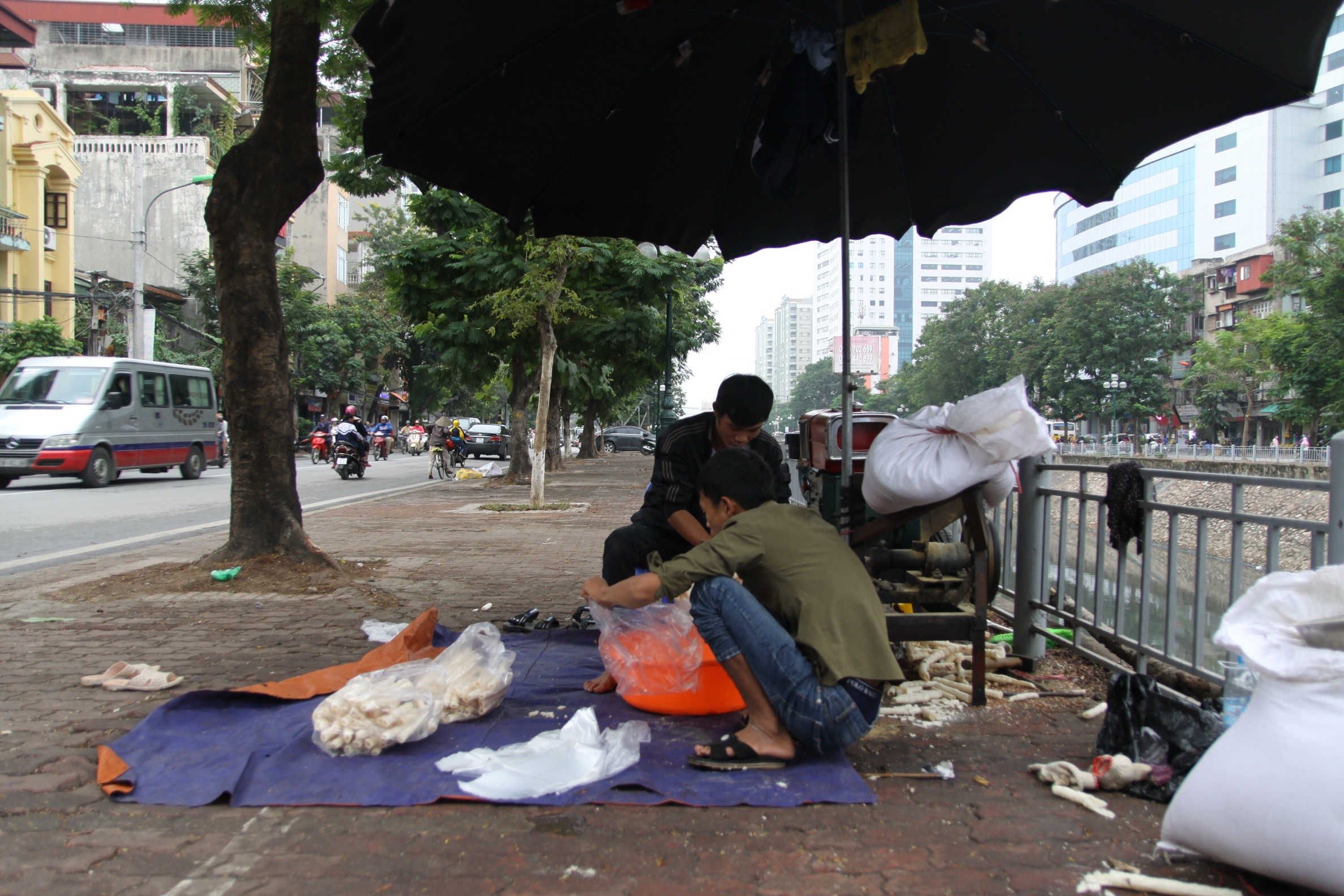 Bong gao o Ha Noi anh 1