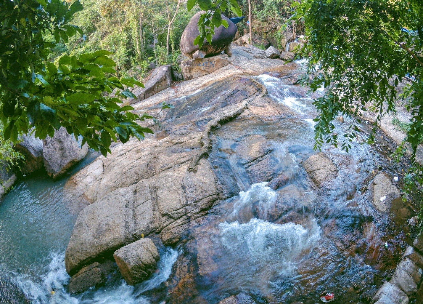 Phượt Suối Đá Vũng Tàu ảnh 7 Phuot Suoi Da Vung Tau anh 7