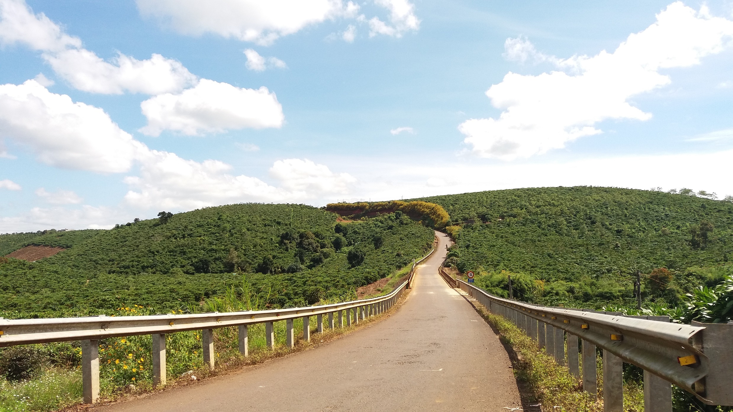 Tham quan B'Lao Bao Loc anh 11