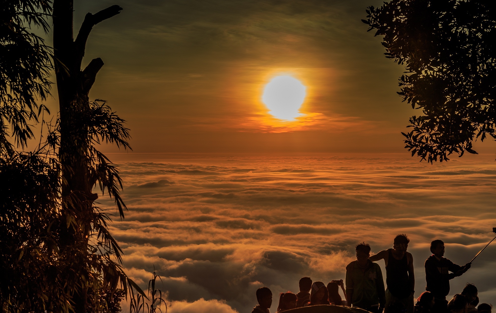 Đón bình minh ở núi Bà Đen ảnh 4 Don binh minh o nui Ba Den anh 4