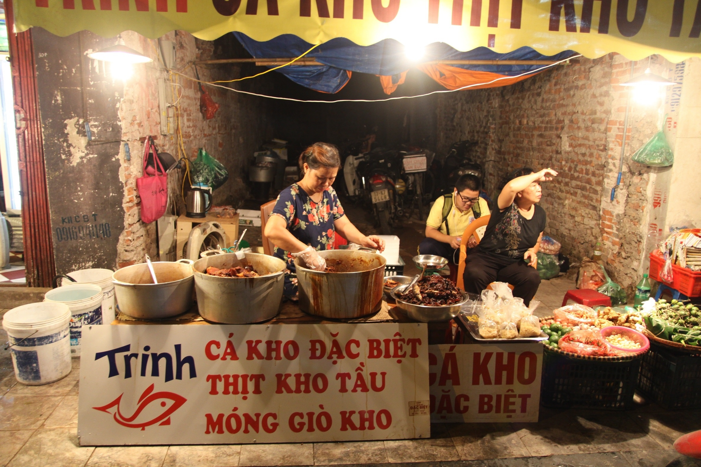 Ca kho cho Hang Be Ha Noi anh 2