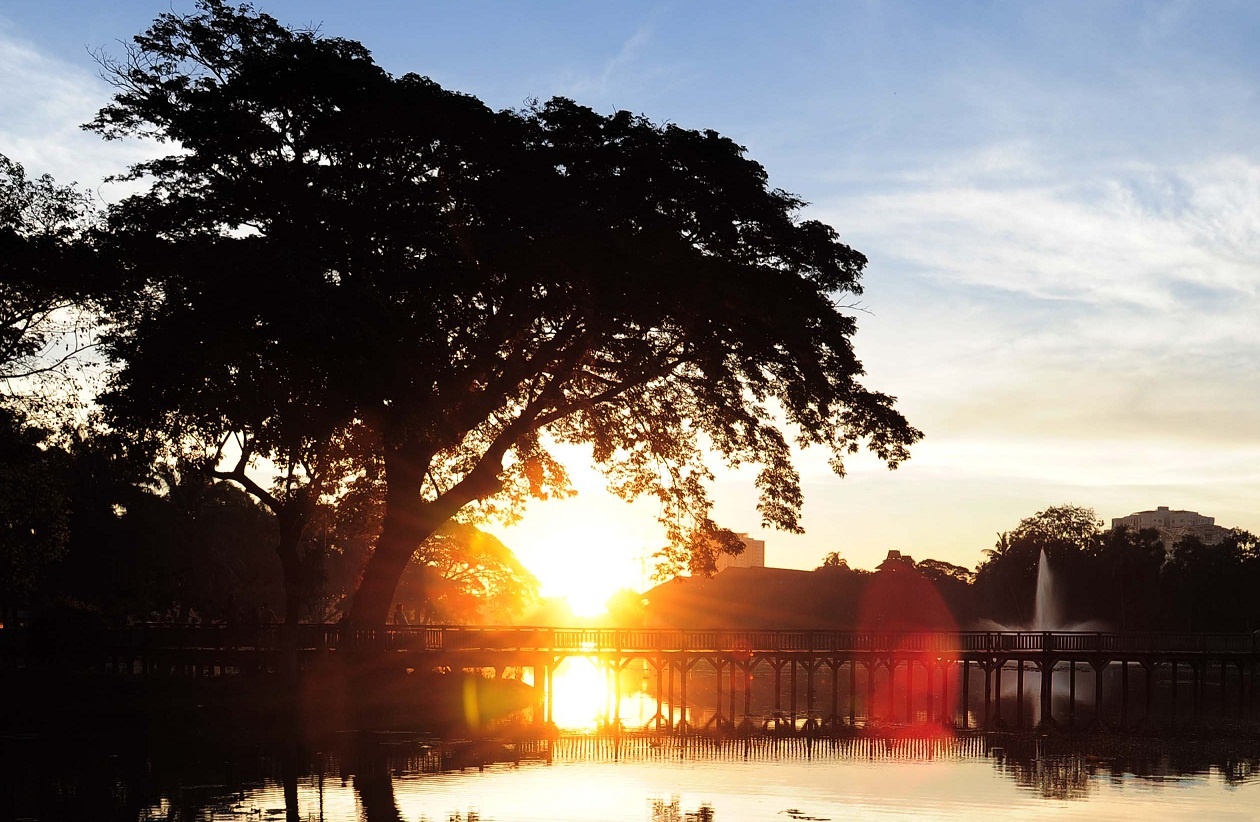 Cuoc song binh di o noi tru quan cua doi tuyen Viet Nam hinh anh