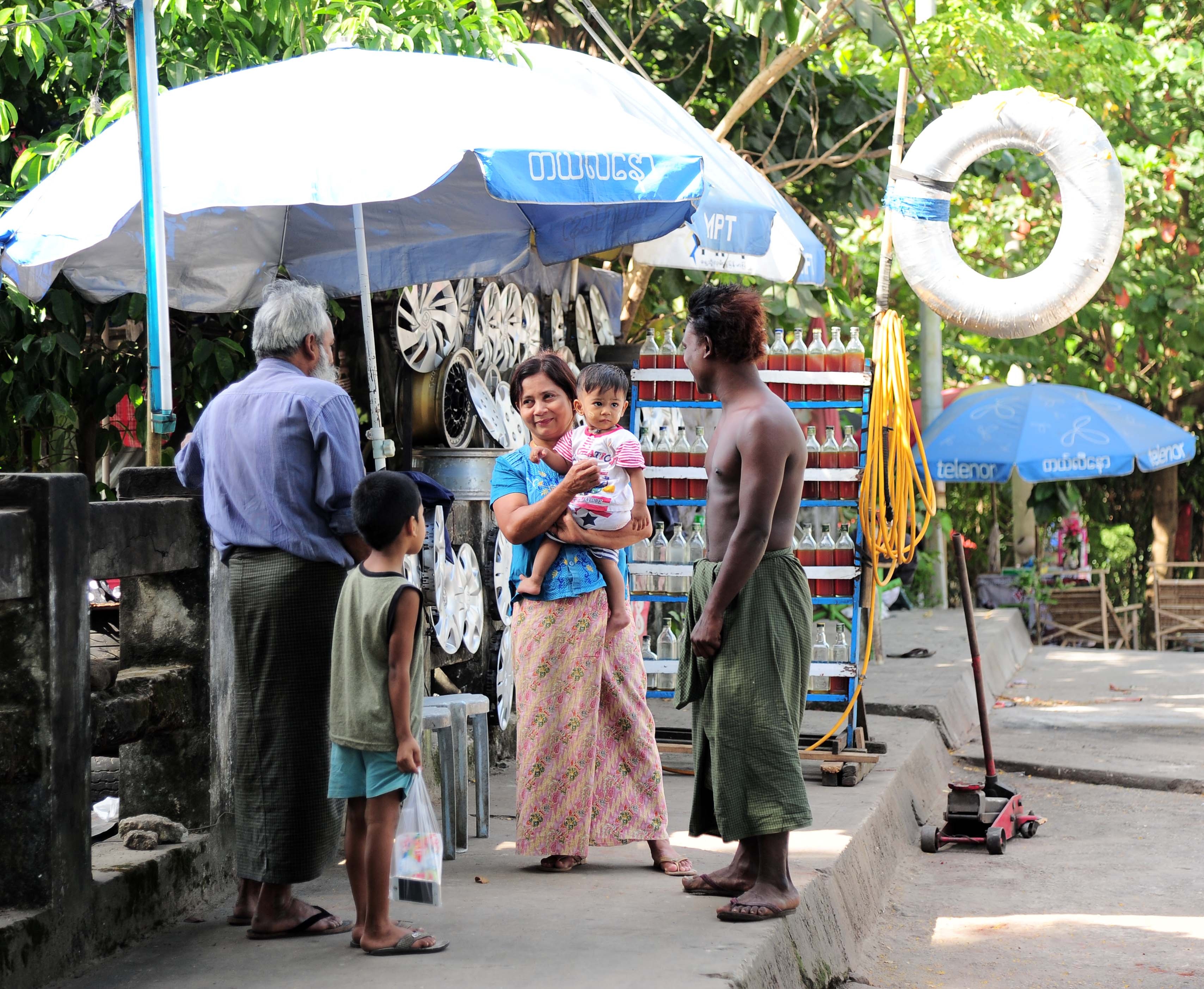 Ảnh đời thường ở Yangon ảnh 9 Anh doi thuong o Yangon anh 9